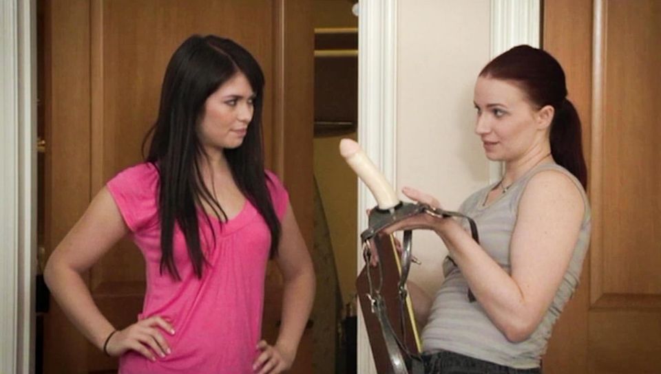 Ashlyn Rae & Claire Adams in Lesbian Triangles #18, Scene #04