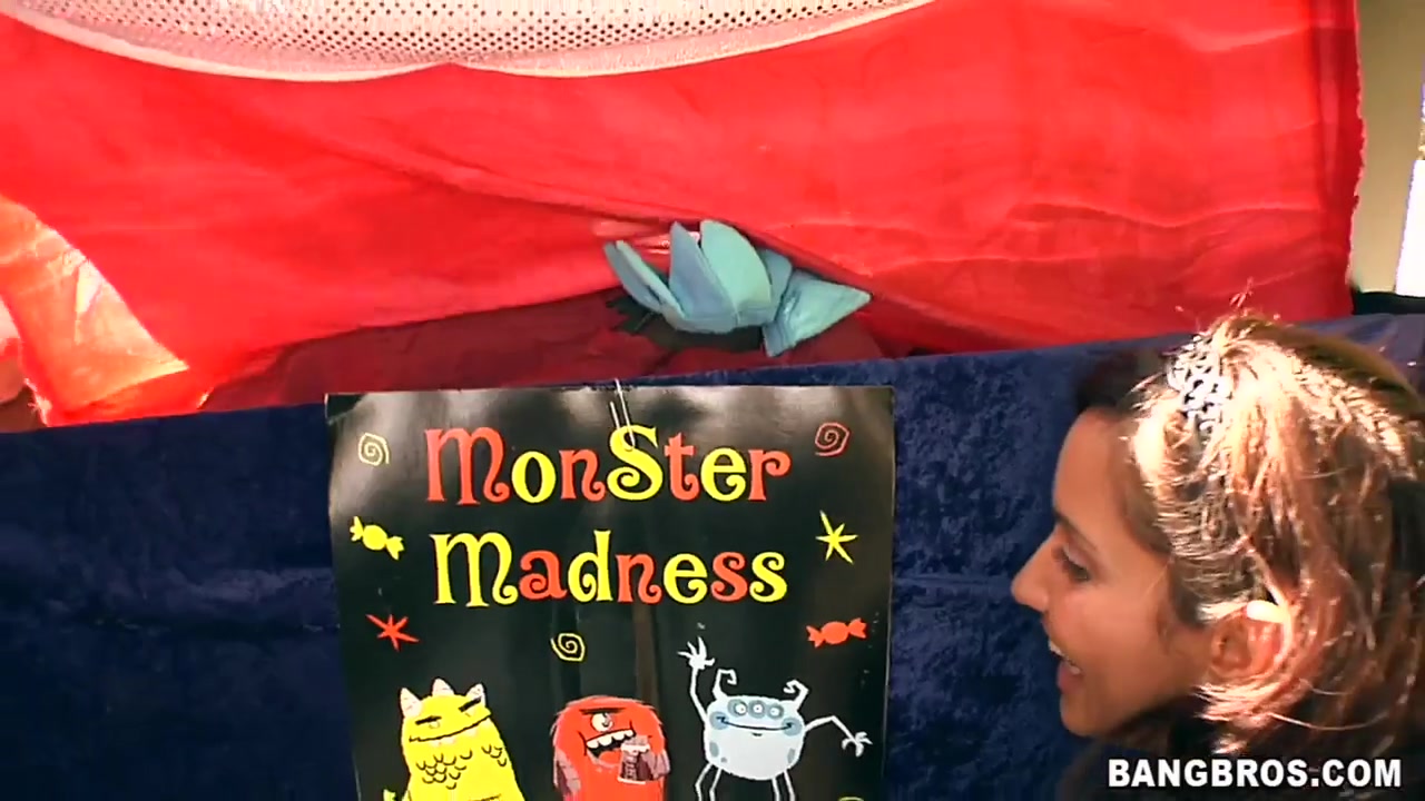 Massive cock puppet show for a sexy exotic babe