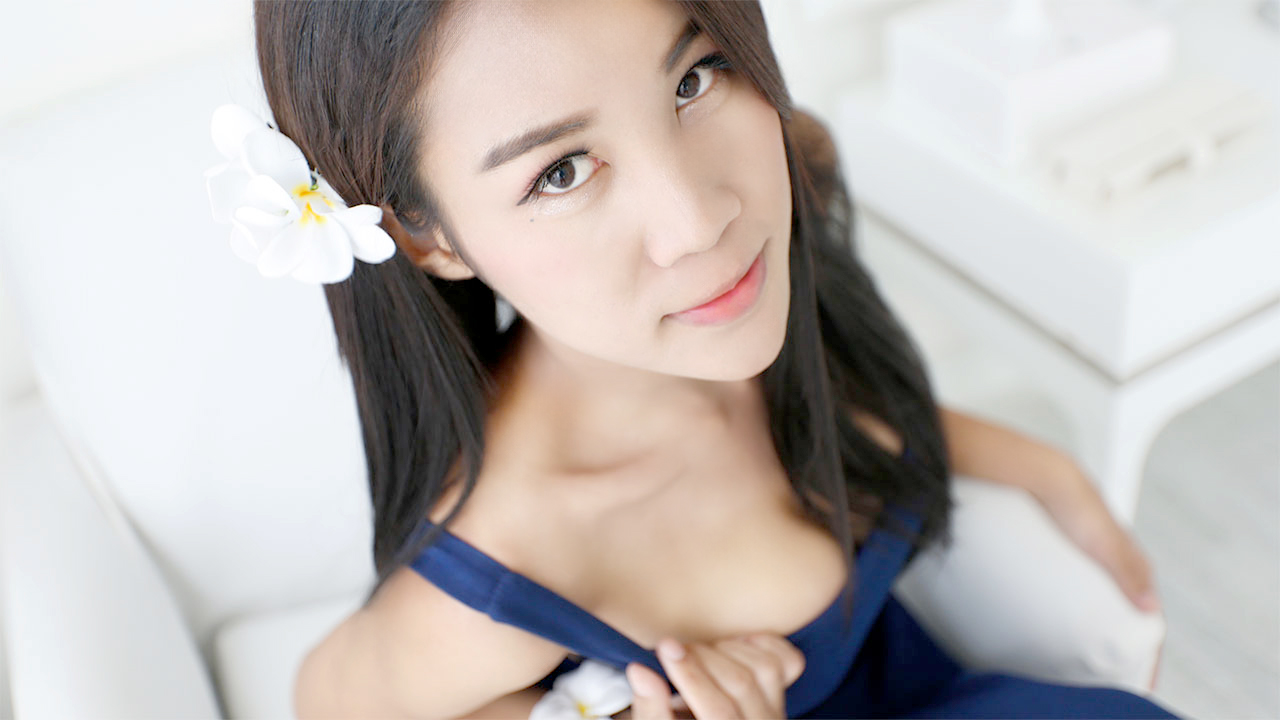 Ts Babe With Big Bazookas And Killer Body On Helloladyboy