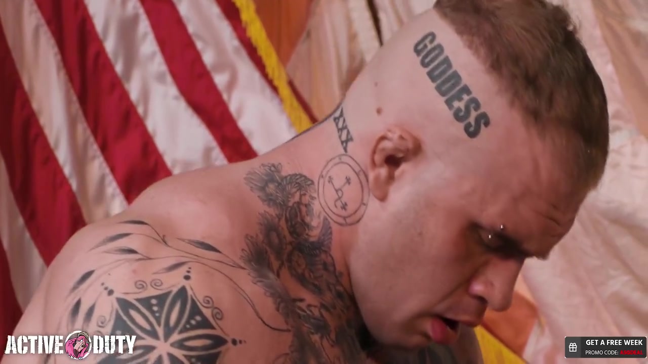 Tatted Soldier Raw Fucks Horny Jock