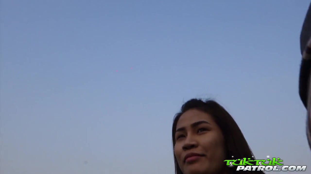 Bee4 - TukTukPatrol