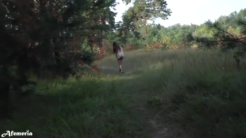 Femfoxfury - My Slutty Girlfriend Walks In The Park Naked And Jerks My Dick