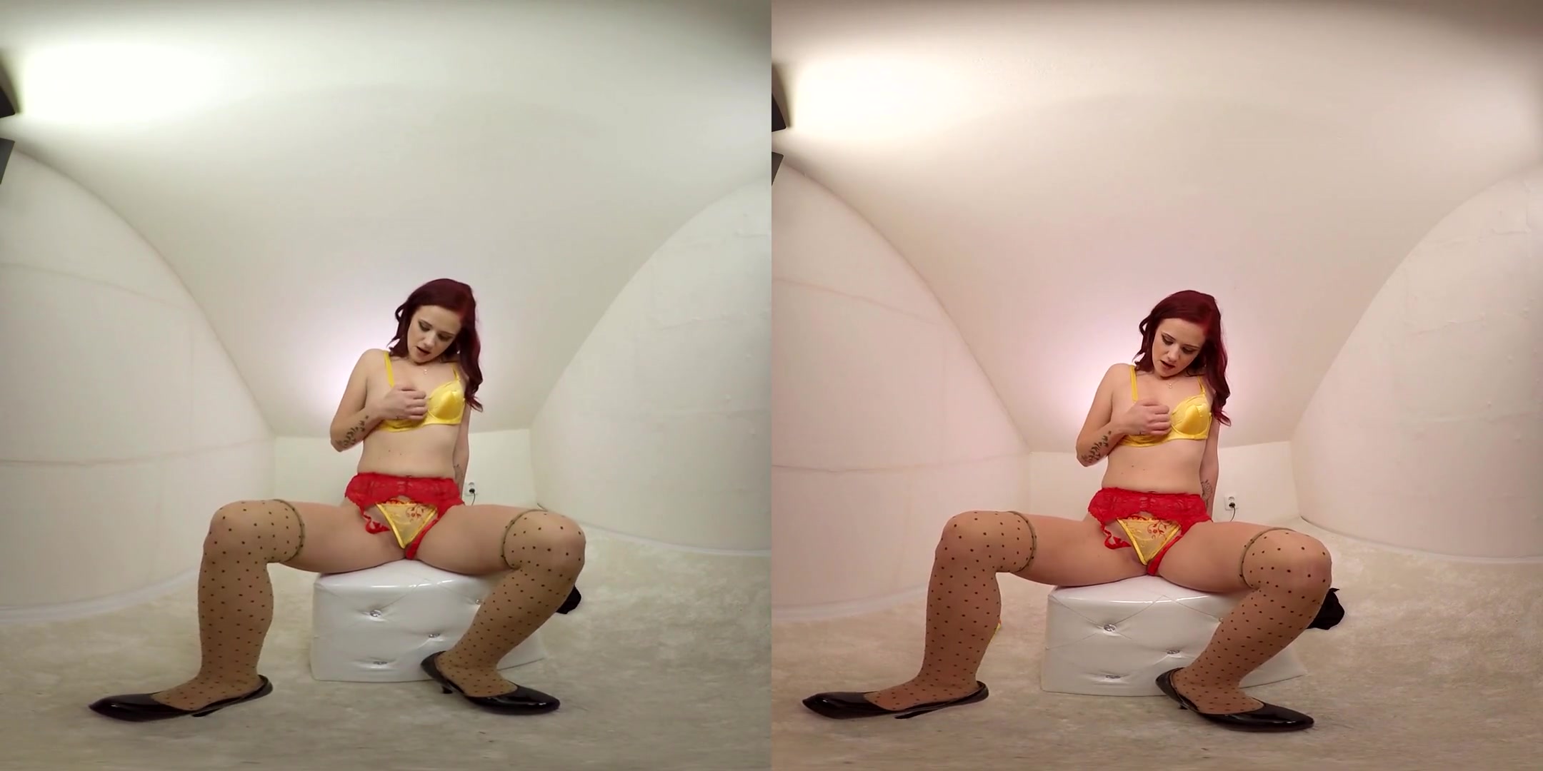 Lexy Rox in Pornstar Lexy Rox Fucks Her Toy - BravoModelsMedia