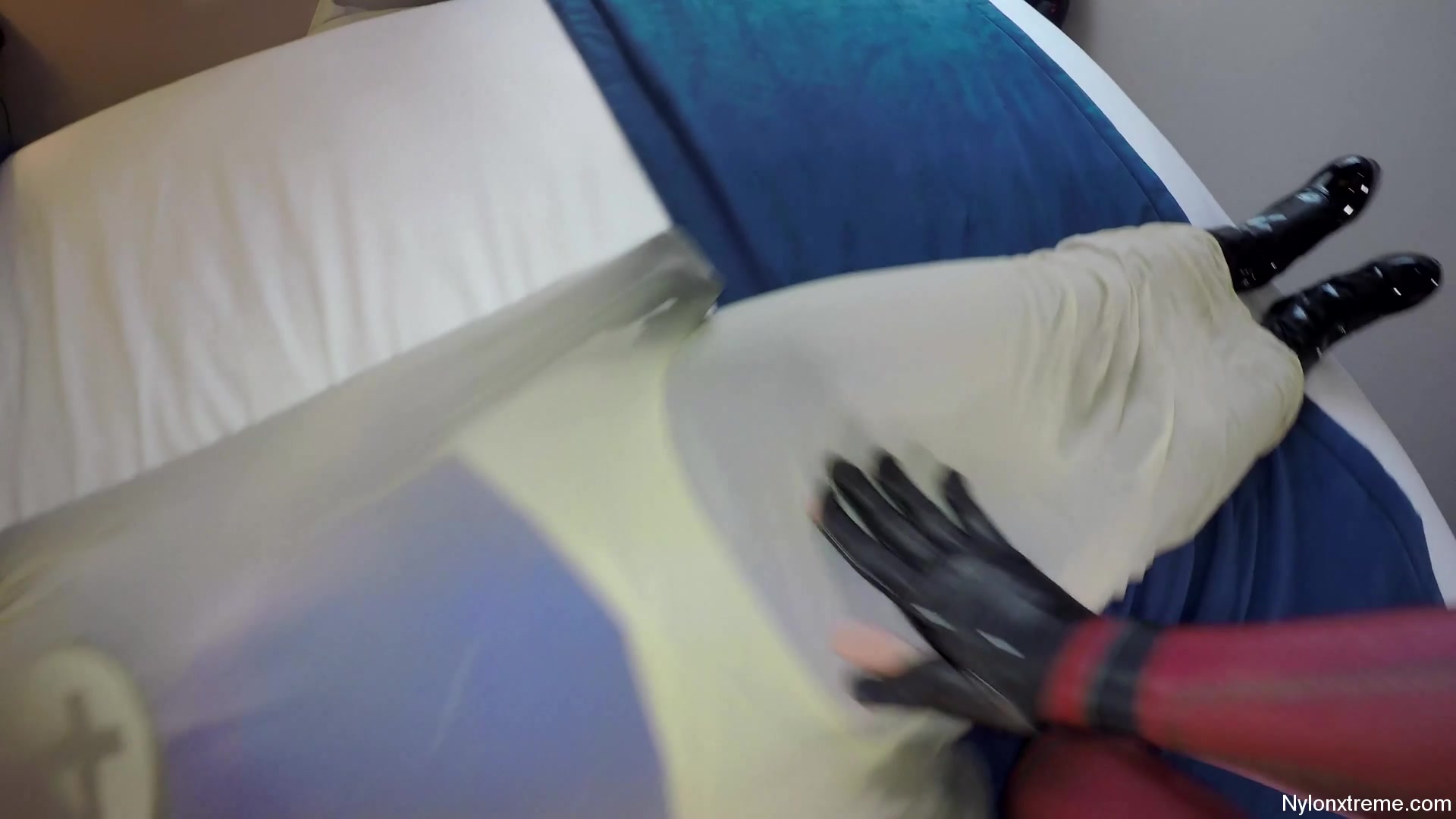 122 Oktavia Milton In Zentai Fantastic - Sex Movies Featuring Sexy Tights