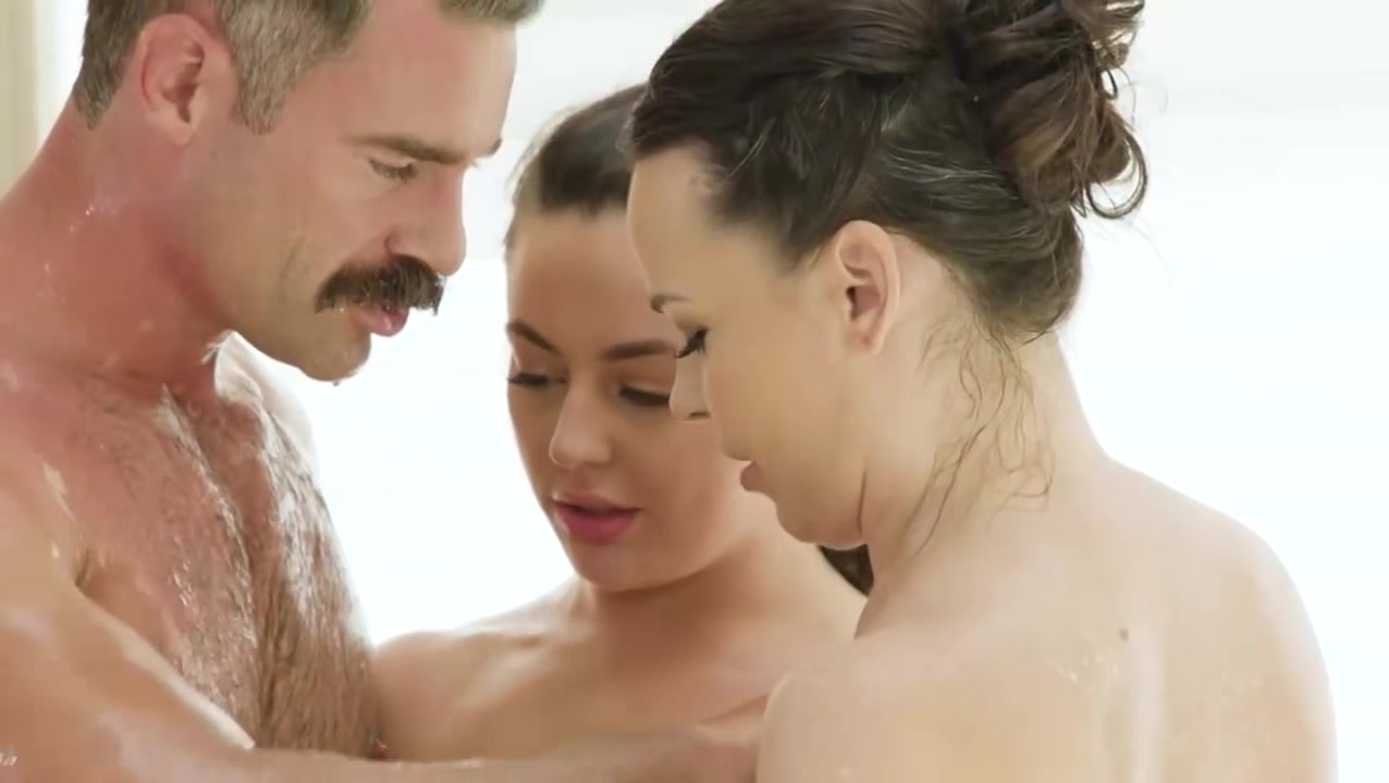 four-hands nuru massage