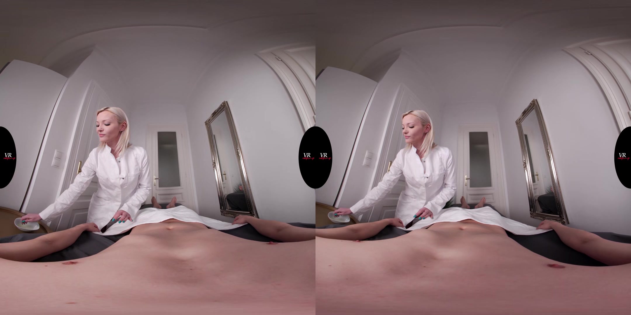 Zazie Welcums You At The Massage Parlor