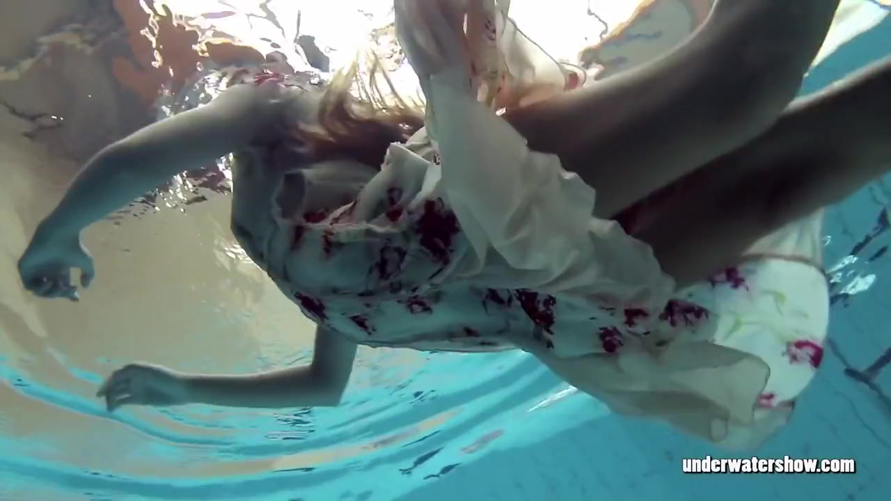 Underwater Sexy Erotics With Lucy Gurchenko