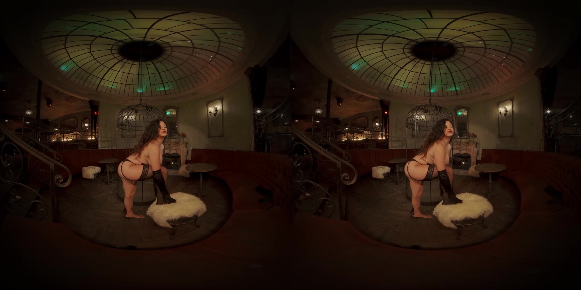 Gabriela Lopez in Burlesque VR Porn Video - VRBangers