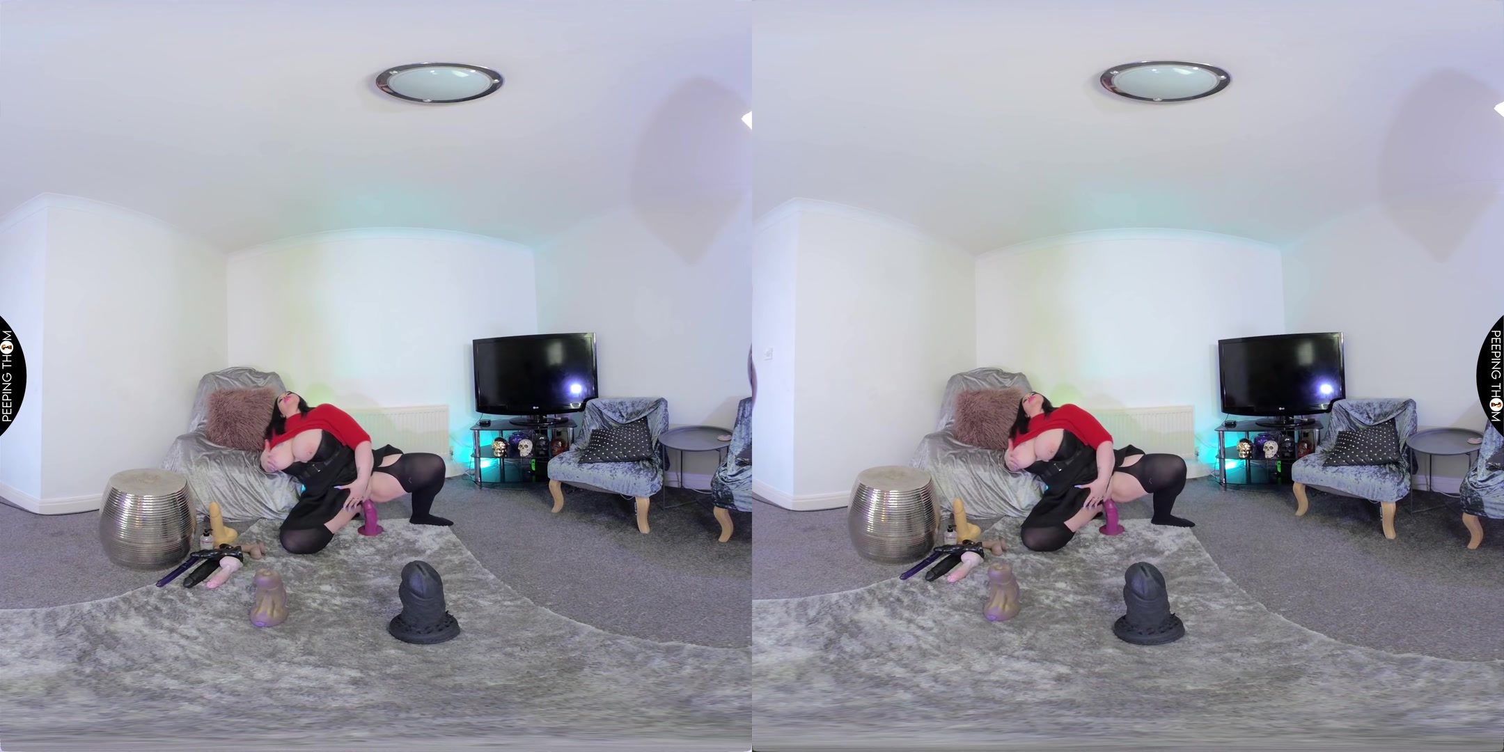 Large Insertions - PeepingThom