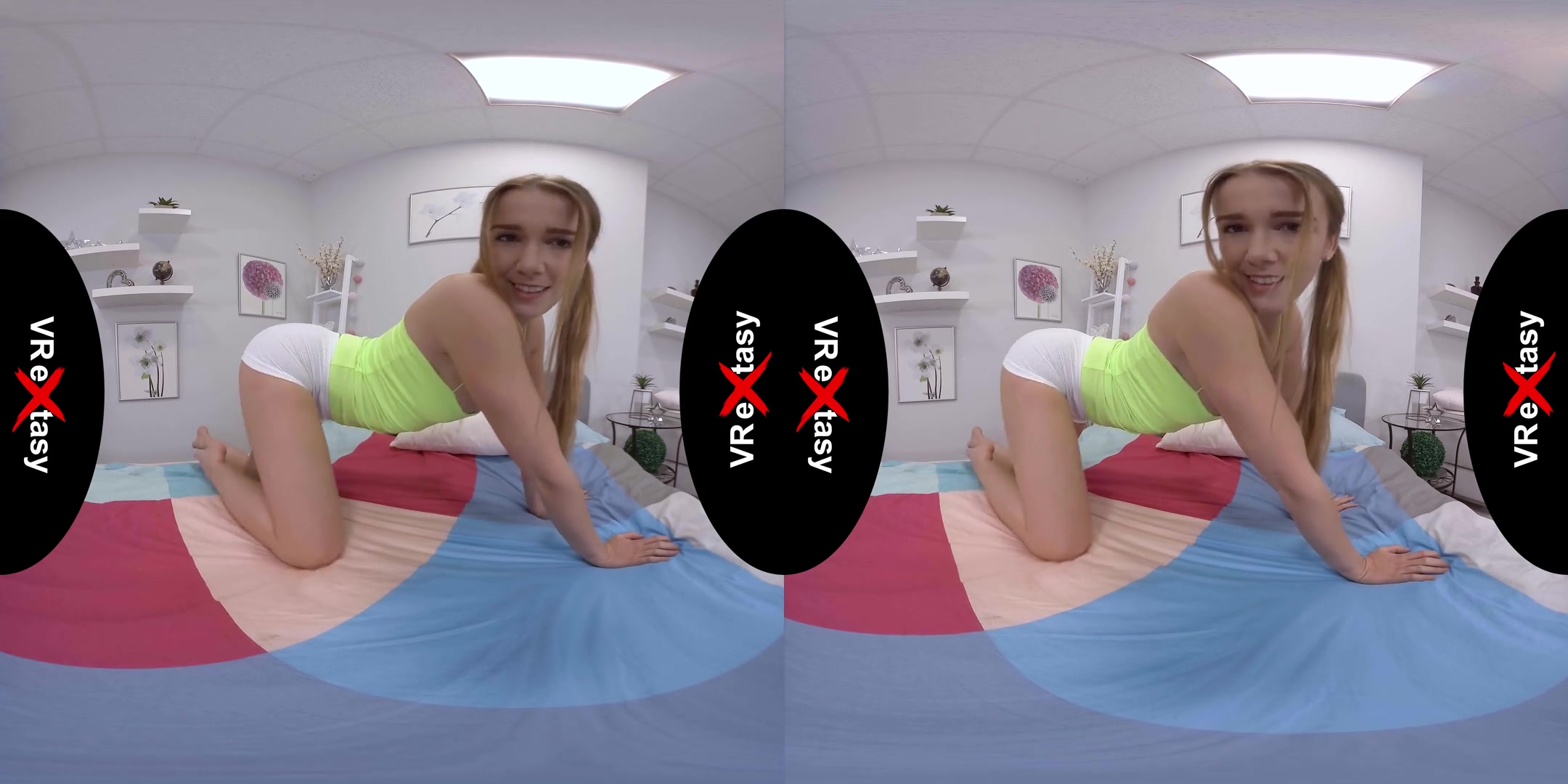 Alexis Crystal - Solo; Sexy teen 18+ Solo Masturbation in her Bedroom