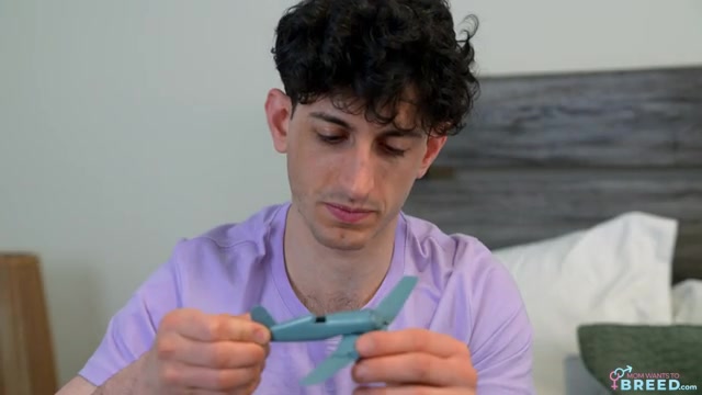 Stepmom Wants Cream Filling On Easter - S4:E5 - Momlover
