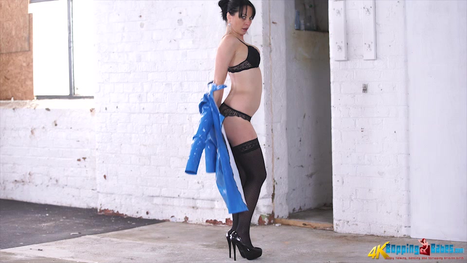 Charlie Elaine - A Treat From Mistress - BoppingBabes