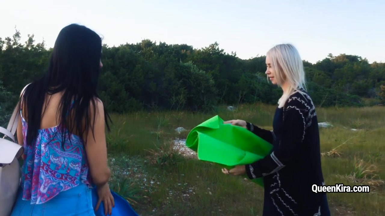 Kira Queen - Crazy Blonde Make Me Happy
