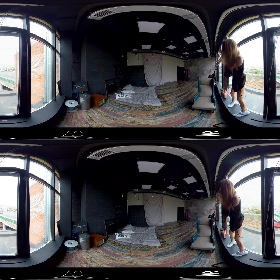 LilianQ in Naughty Little Mouse 360\u00ba - StasyQVR
