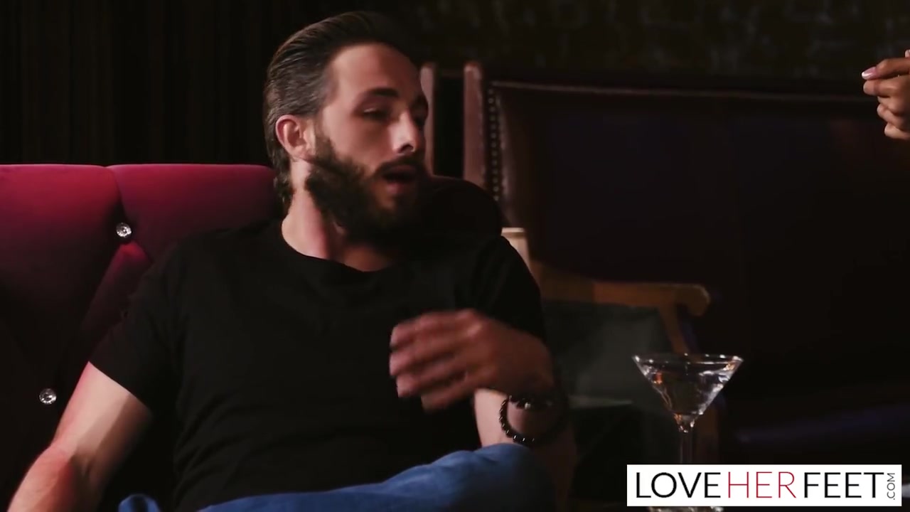 Her Gorgeous Feet With Lucas Frost