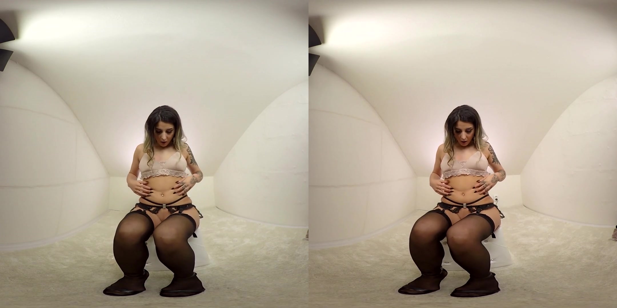 Stacy Sommers in teen 18+ Stacy Sommers In Thigh High Stockings Cumming - BravoModelsMedia