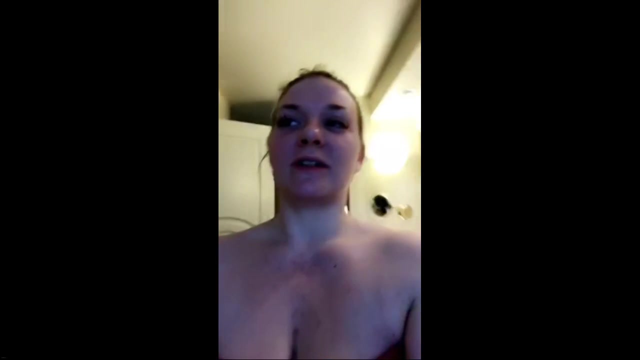 My Friend Is In The Shower - Sex Movies Featuring Emmy Demure