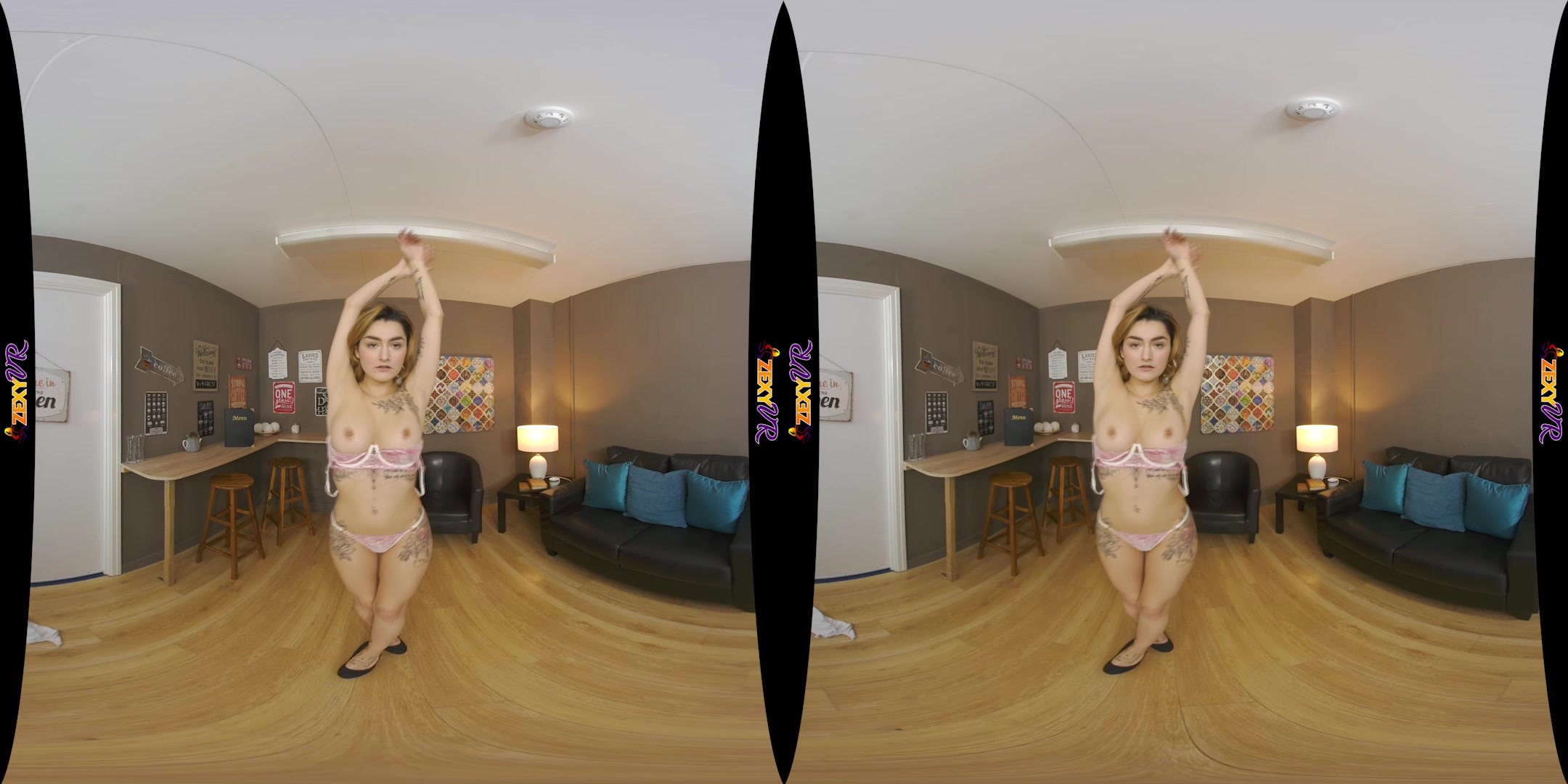 Strip Time featuring Callie T - ZexyVR