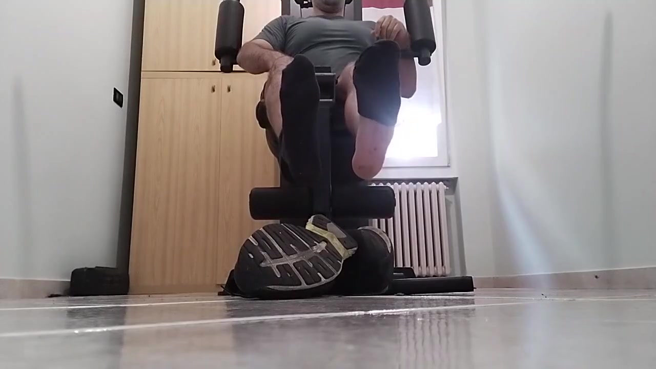 My Very Big And Sweaty Feet Durin Gym