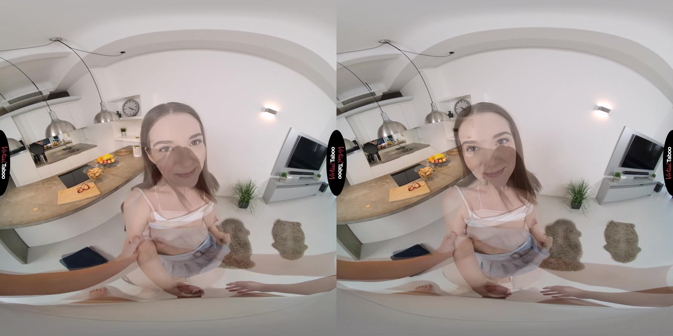 Simona Purr VR Porn: Come To Granny - VirtualTaboo
