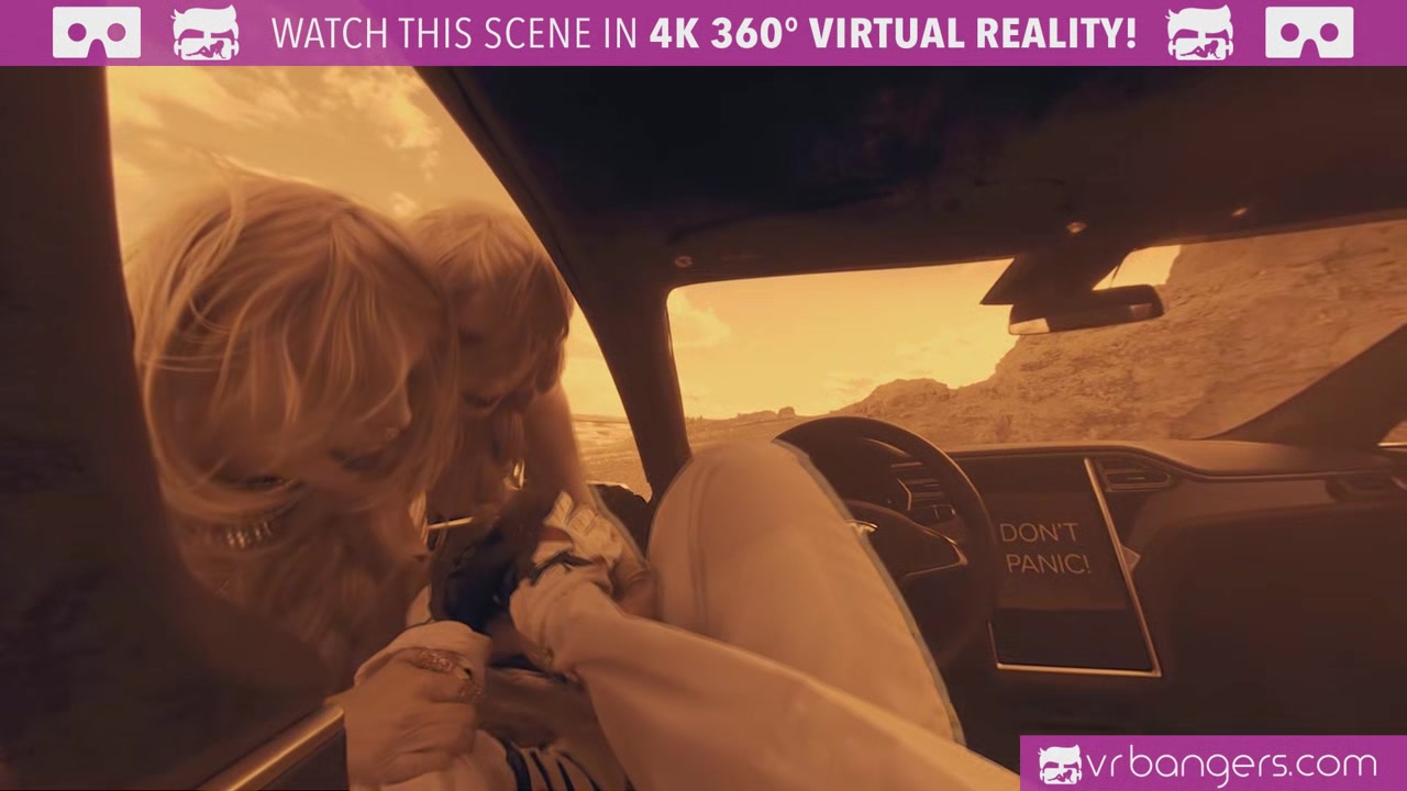 VRBangers.com-Two hot blonde babes fucking hard on mars parody threesome