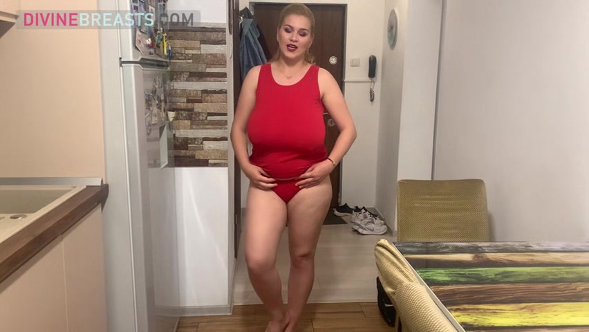 Erin Big Boobs on a Platter