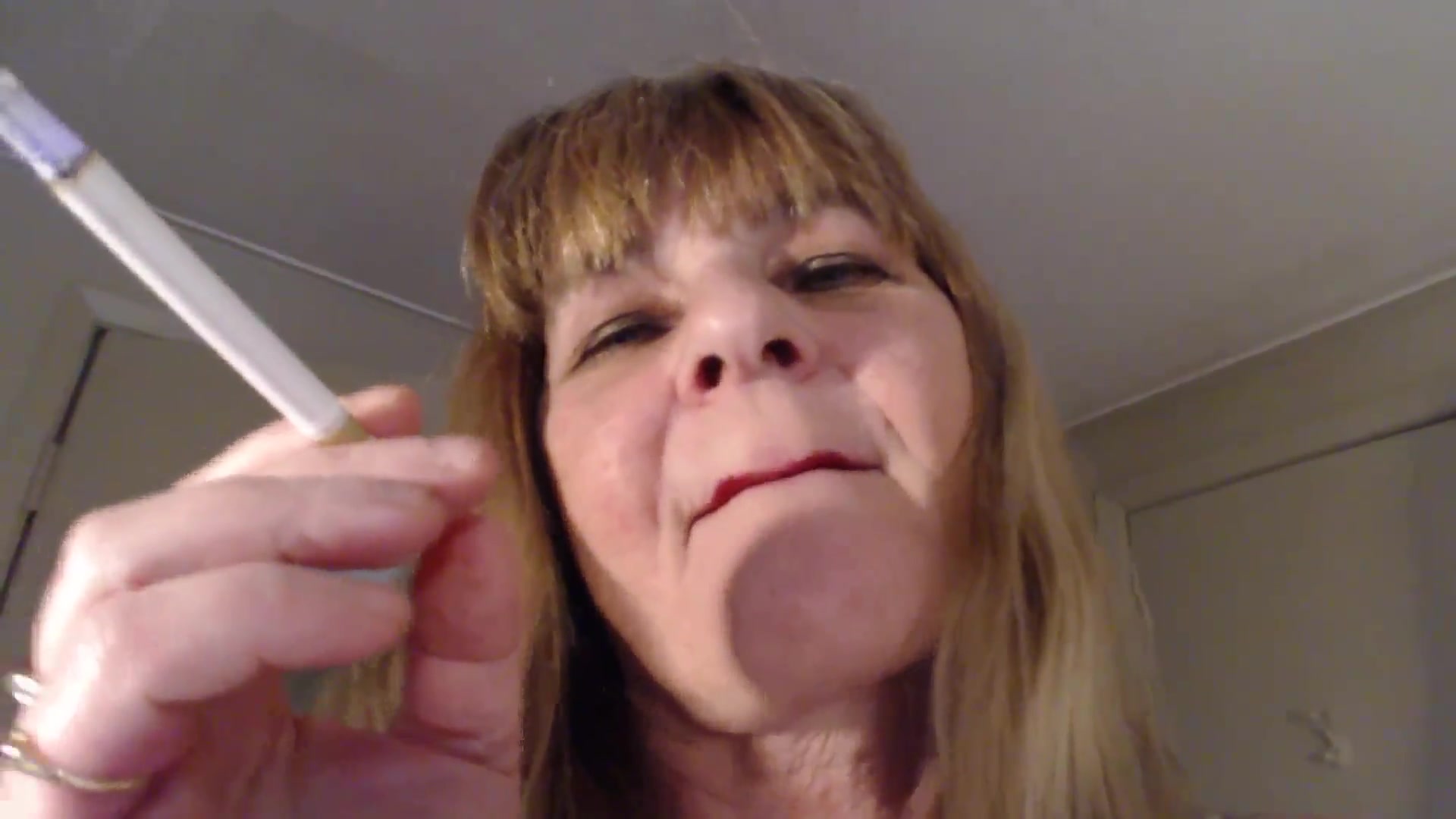 Smoking Mouth - TacAmateurs