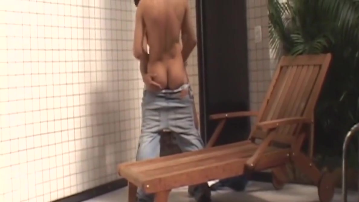 Hot Latin Stud Takes Charge Of A Curious White Twink In A Steamy Encounter