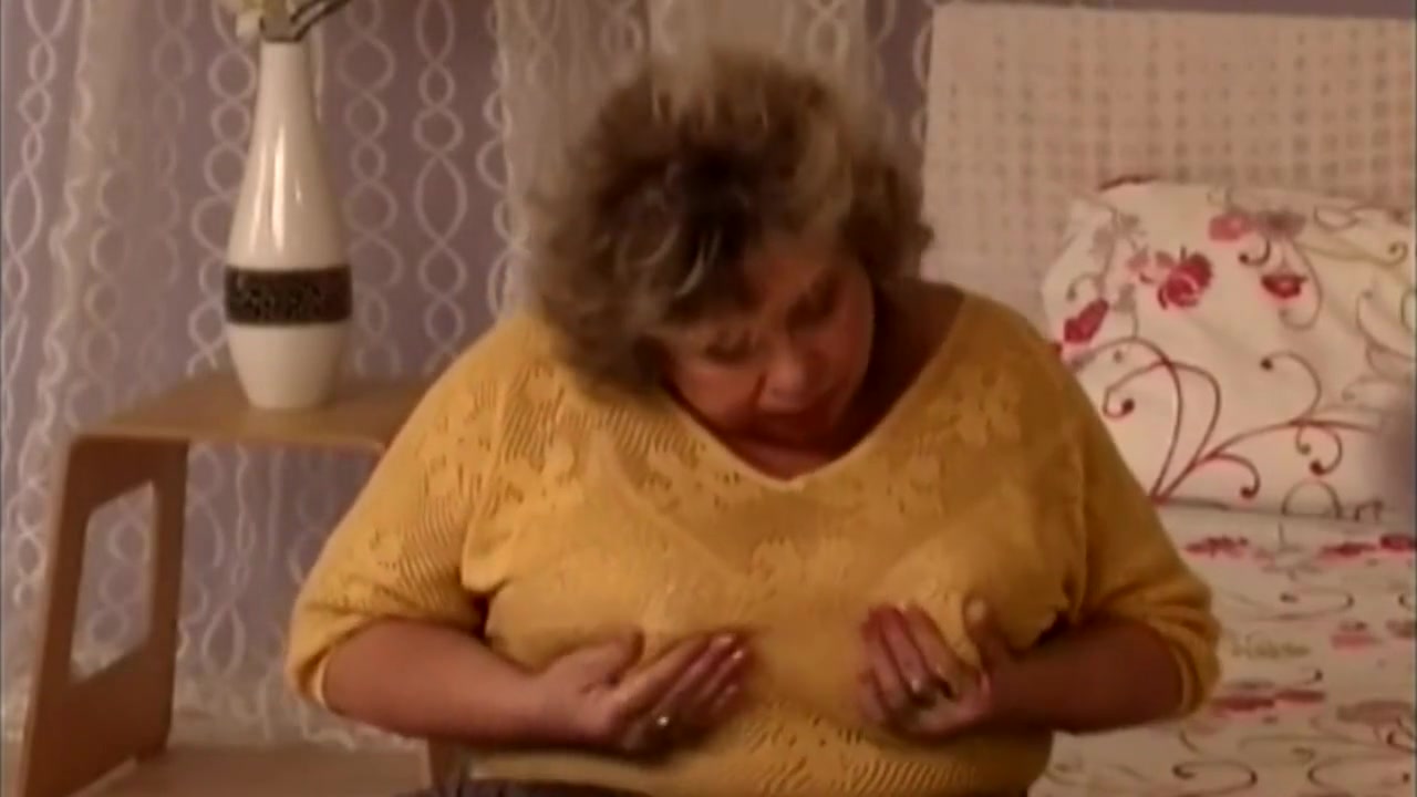 Darla In Mature Hotties 10 scene01