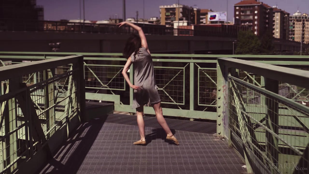 Dancing On The Bridge 2 - Kitri - MetArtX