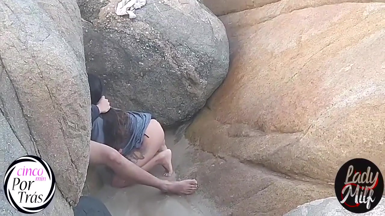 Em Publico E Mais Gostoso 7 Min - Lady Milf