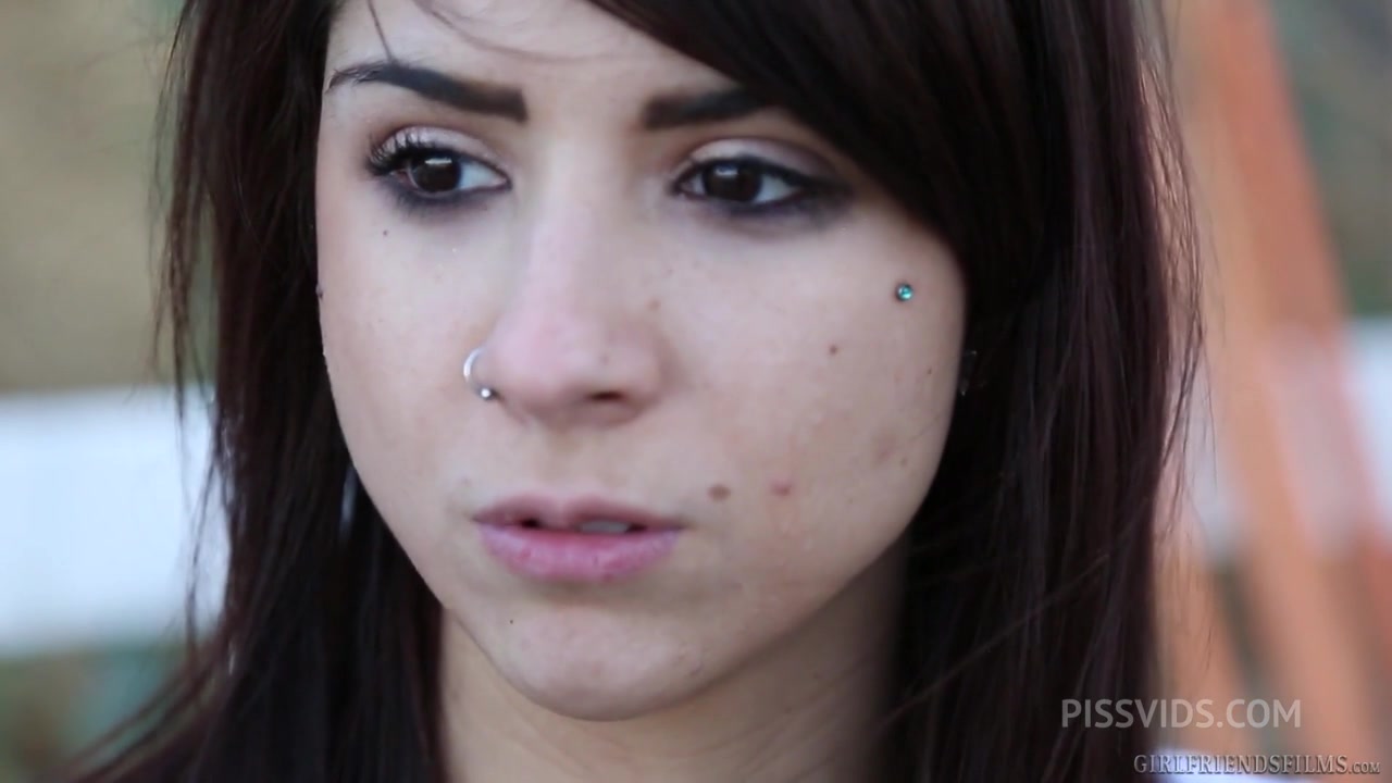 Alina Li and Rilynn Rae are Hot Lesbians who want to taste each others Pussies - PissVids