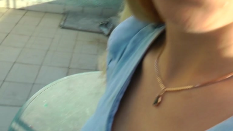 Very hot public adventure