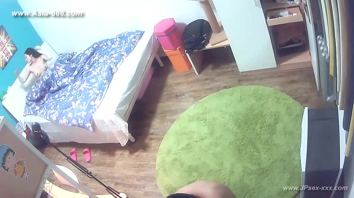 Hackers use the camera to remote monitoring of a lover's home life.322