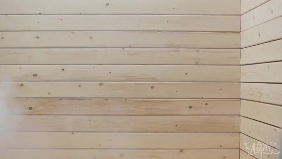 Horny Tranny Seduces Guy In The Sauna