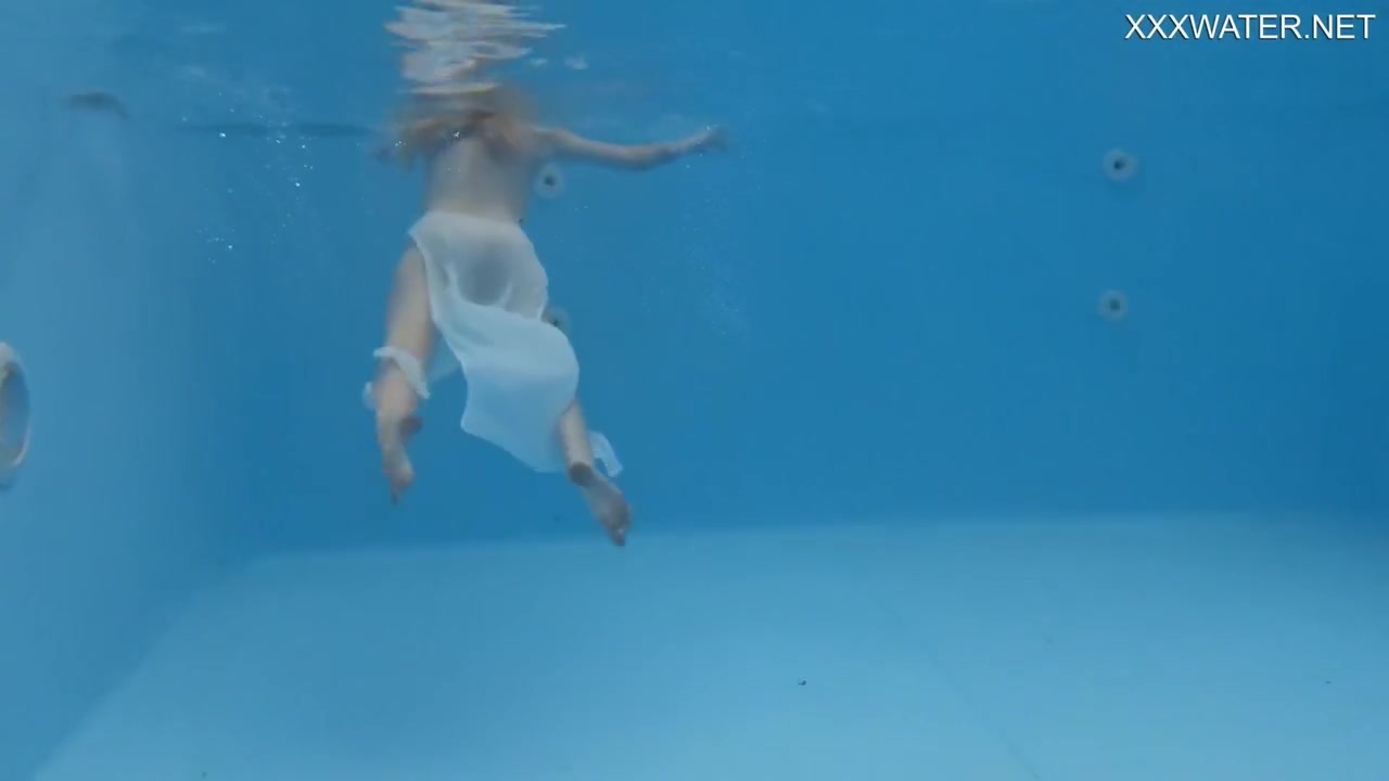 Cutest Mimi Swimming - Tattooed teen 18+