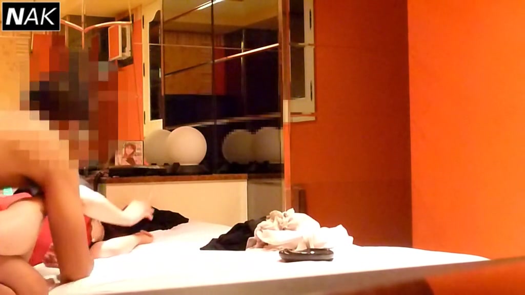 It seems that girls are easily seduced in this room