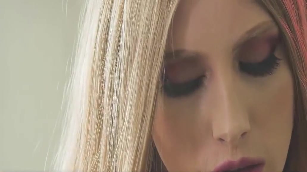Sexy Trans Vampire Ass Railed Hard With Janelle Fennec And Silas Stone
