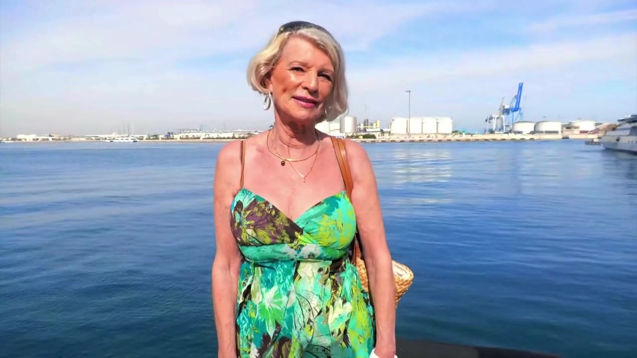 Danaklem, greedy to the end! - Jacquie et Michel TV