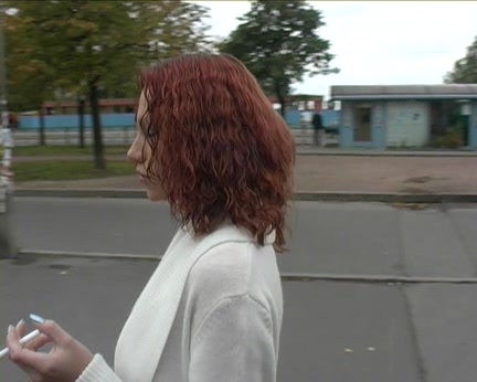 Red-haired doxy engulfing in the car for all to watch