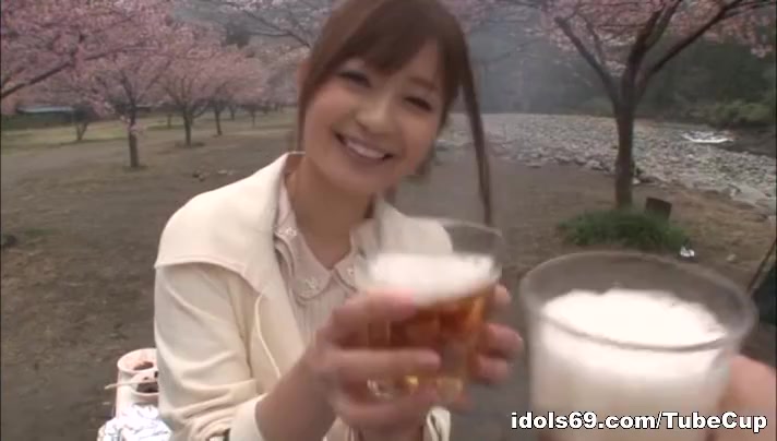 Insatiable hot milf Rina Ishihara sucks cock outdoors