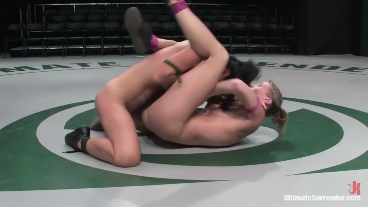 Ariel 'The Assassin' X (3-0) vsTia 'JADE' Ling (0-0)