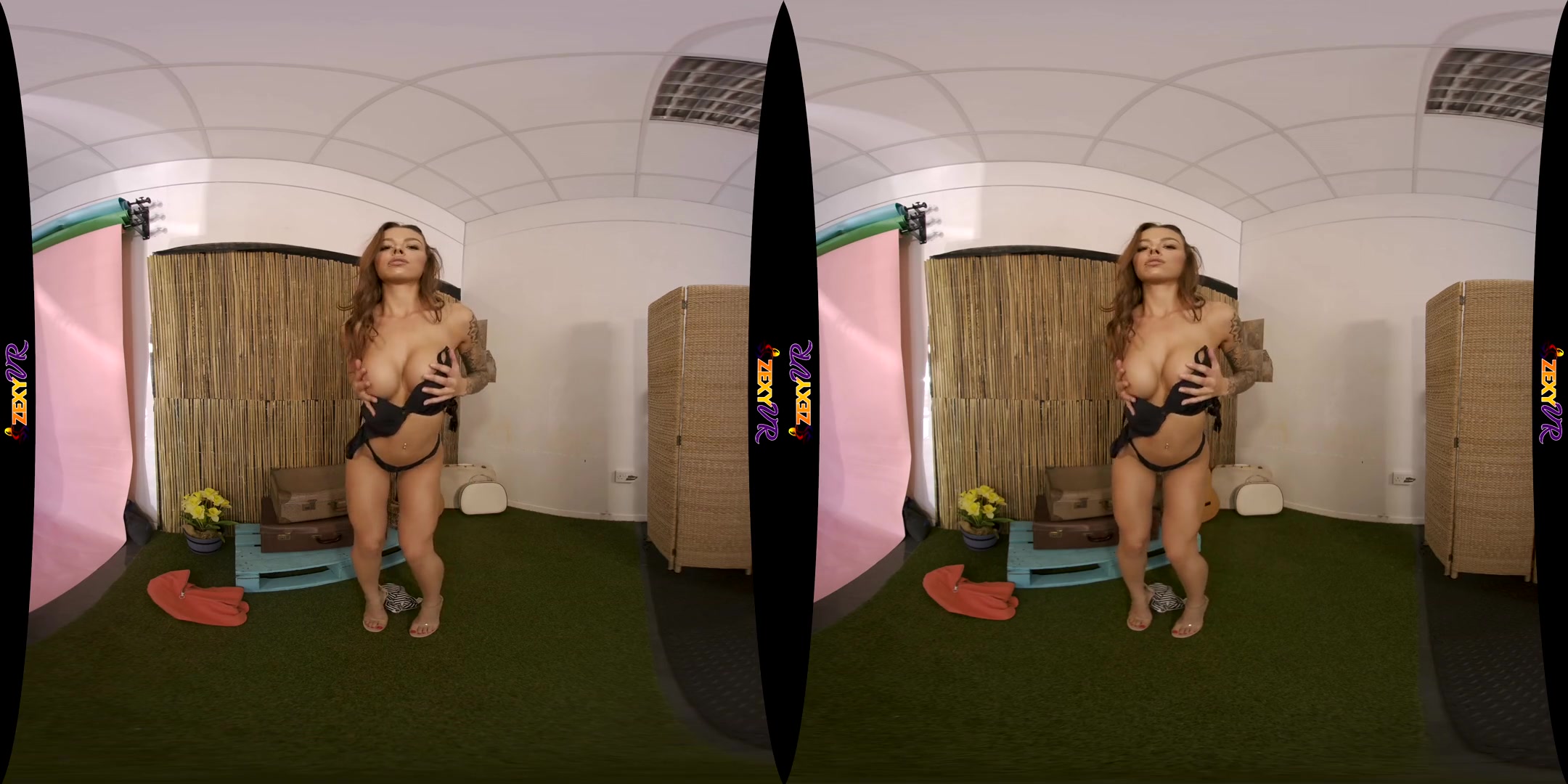 Garden Girl - SexLikeReal