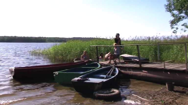 students 18+ have sex on outdoor picnic party