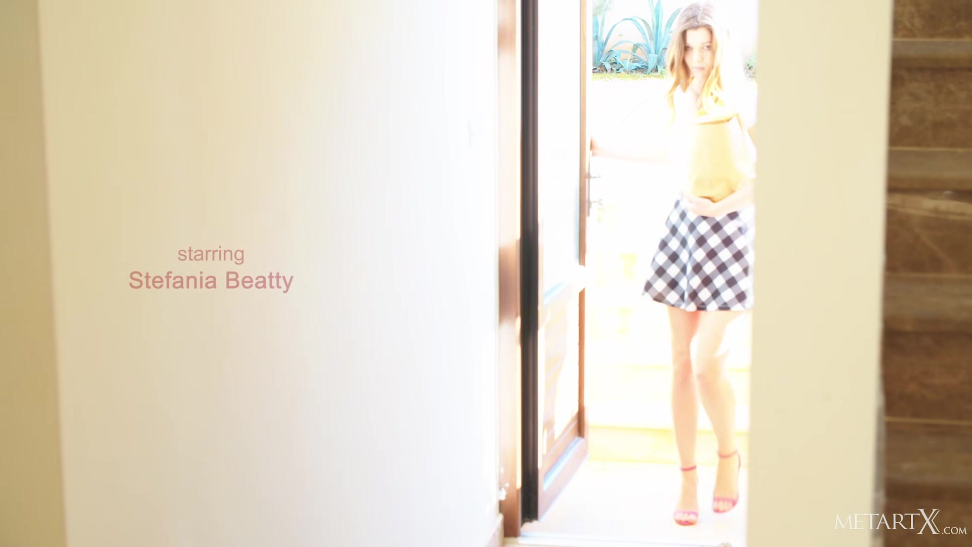 Short Apple Story 2 - Stefania Beatty - MetartX
