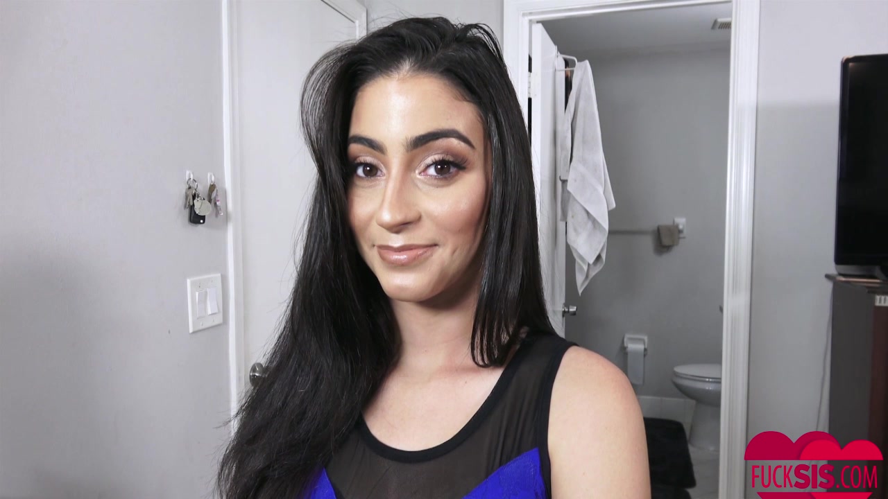 Jasmine Vega in Assisting My Stepsis