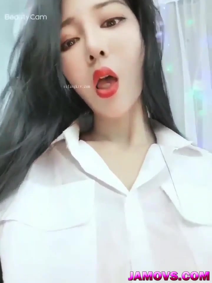 Beautiful Asian Babe Playing On Camera