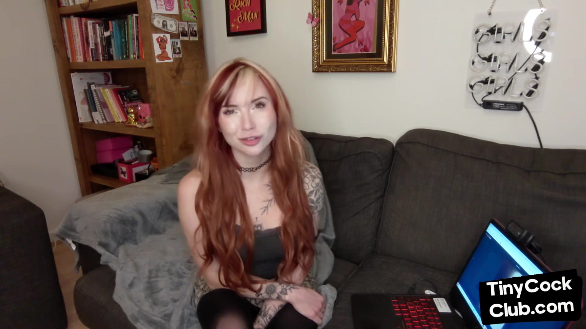 Solo SPH babe humiliating small cocks with her dirty talk