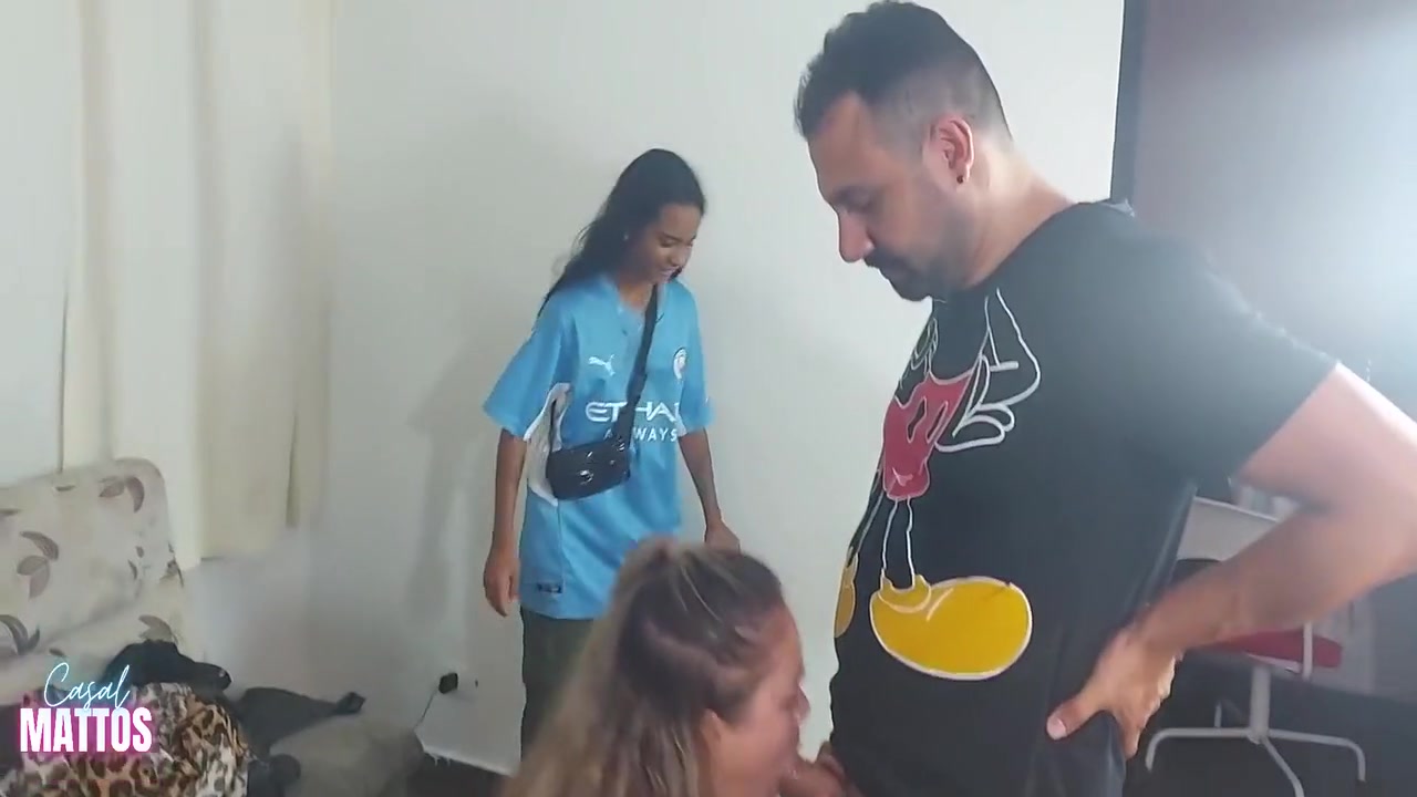 Kel Aguiar - Social Em Casa Terminou Na Maior Suruba Todo Mundo Gozou 6 Min
