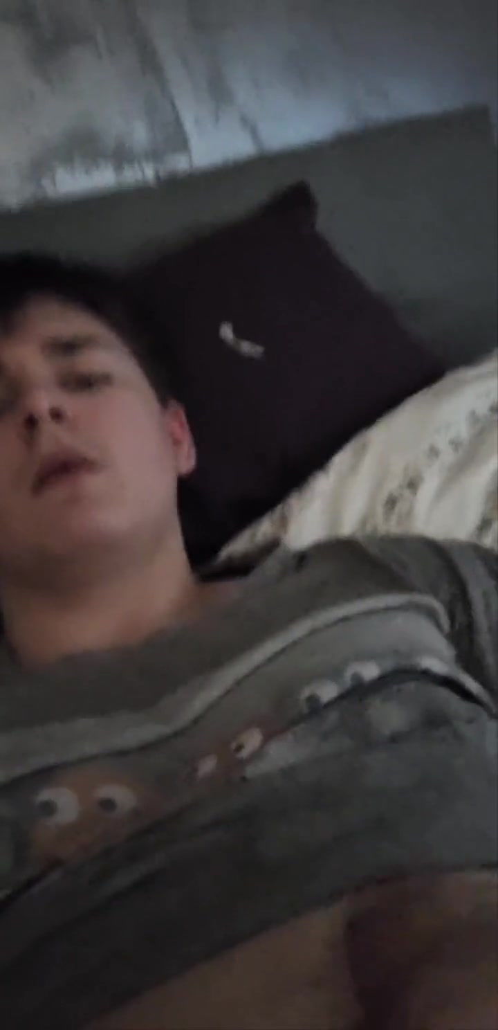 Chubby Boy With Big Ass Cums On Himself